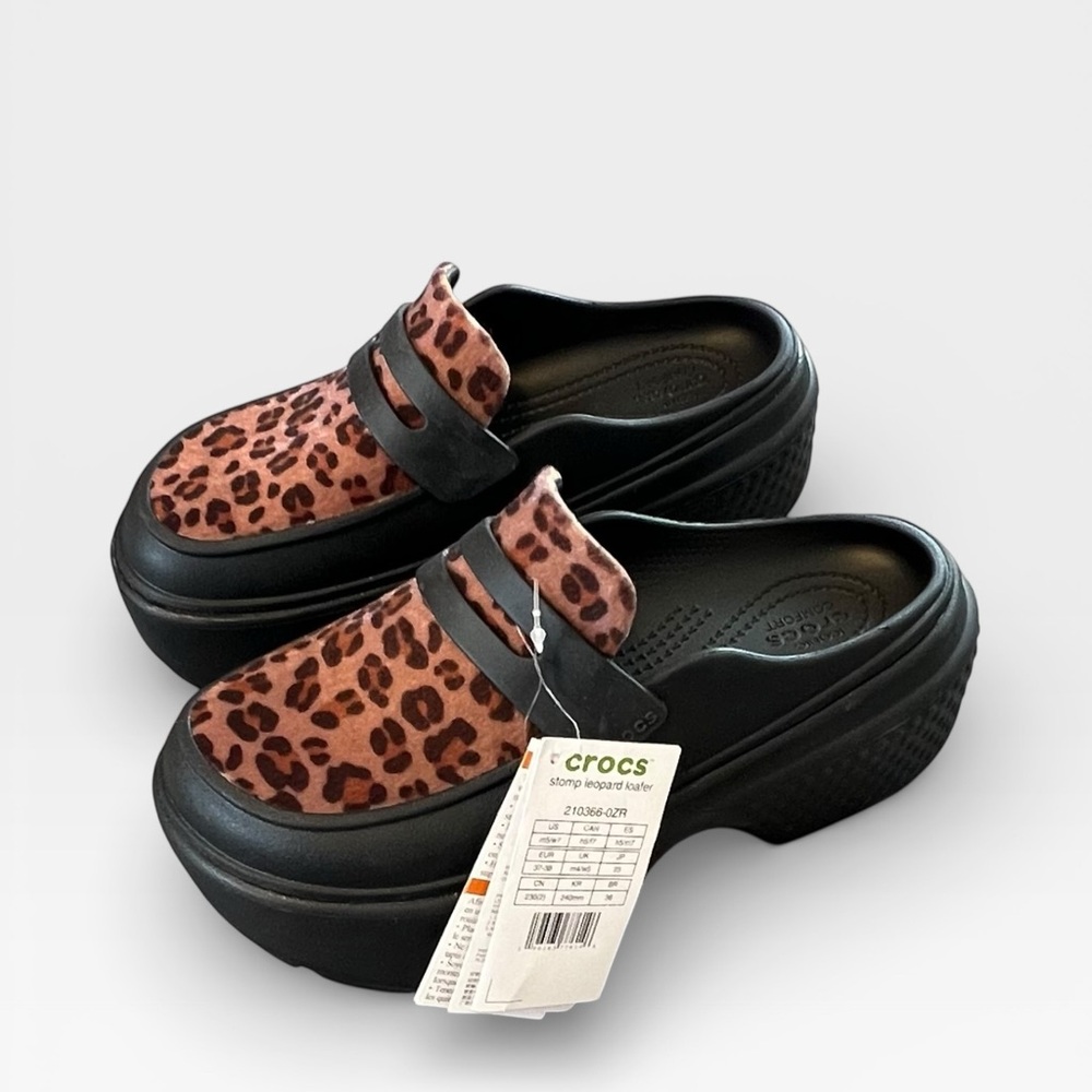 NWT Women’s Crocs Stomp‎ Leopard Loafers Size 7 Platform Sole